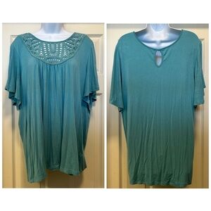 TORRID • Super Soft Crochet Top